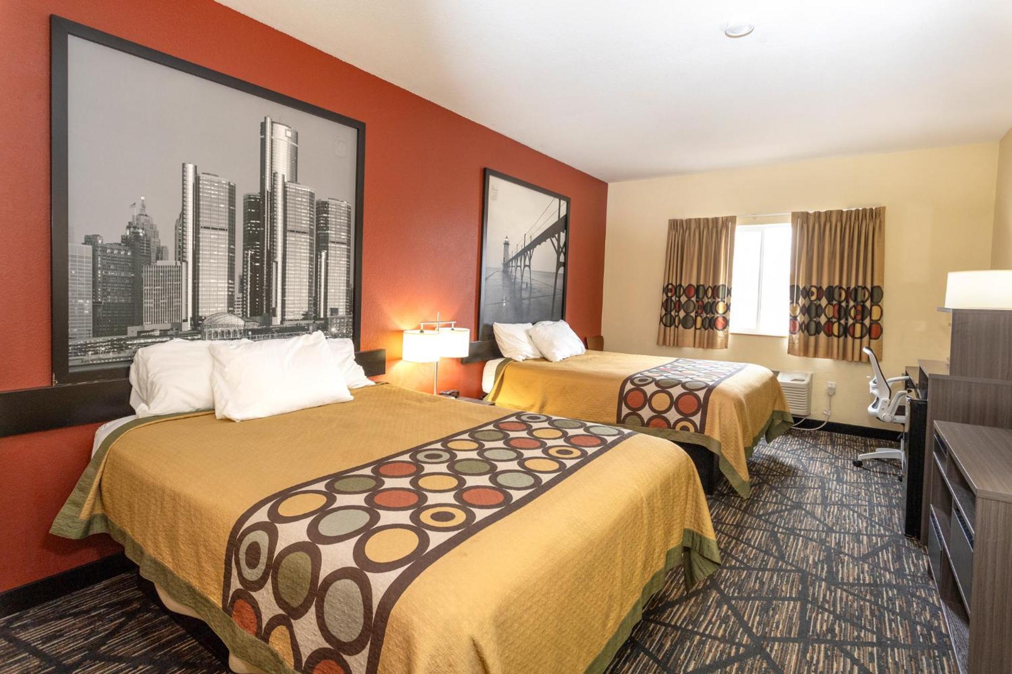 Motel Super 8 By Wyndham Big Rapids Esterno foto