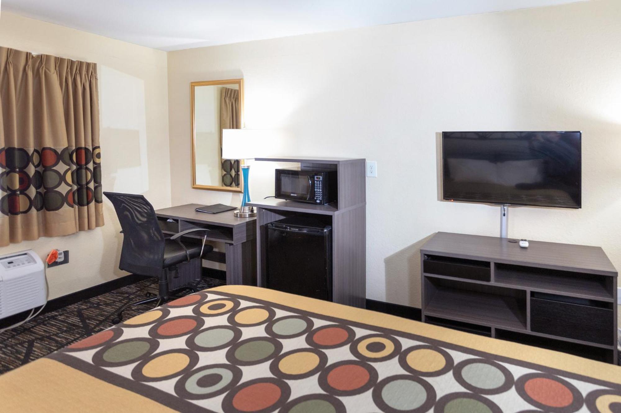 Motel Super 8 By Wyndham Big Rapids Esterno foto
