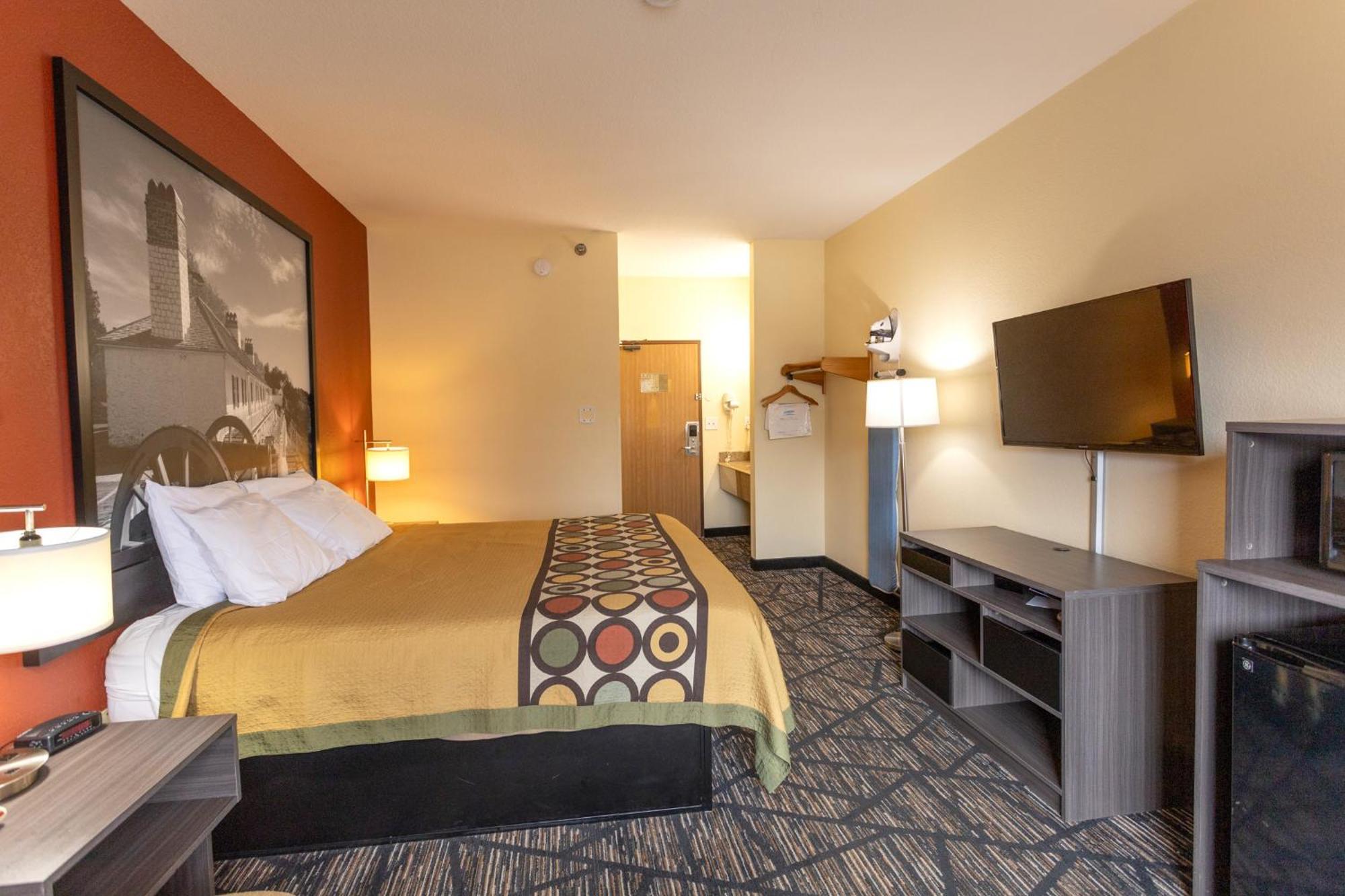 Motel Super 8 By Wyndham Big Rapids Esterno foto